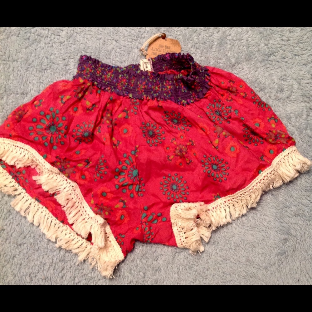 Natural light shorts very cute it does run small